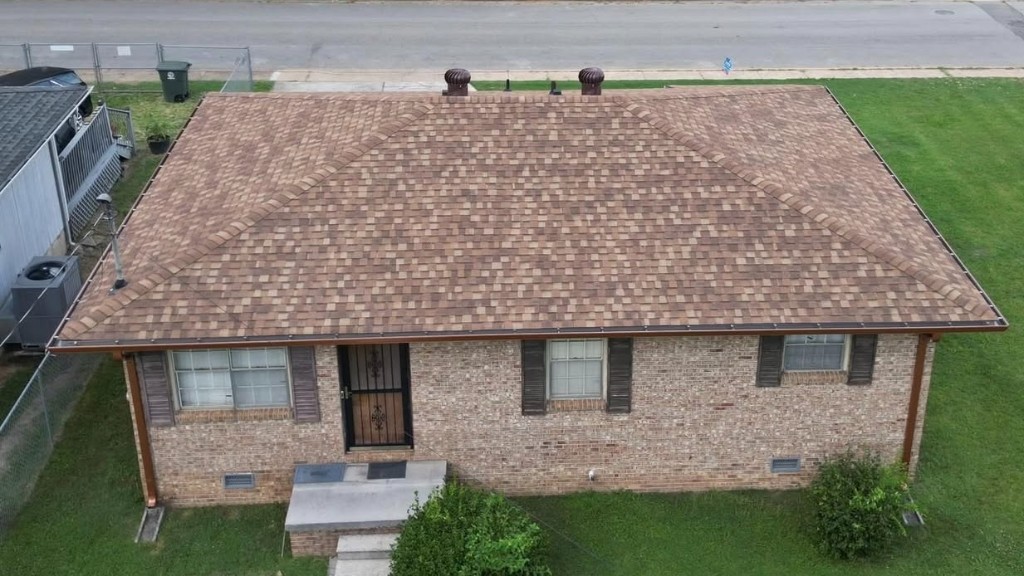 Finished Rich Earth Tone shingle roof replacement in Chattanooga Tennessee